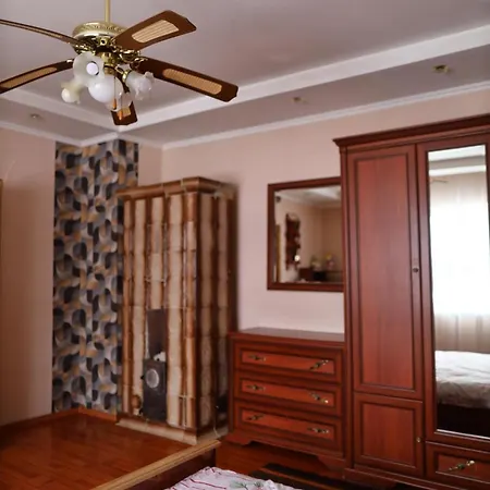 у карпатах Πανσιόν