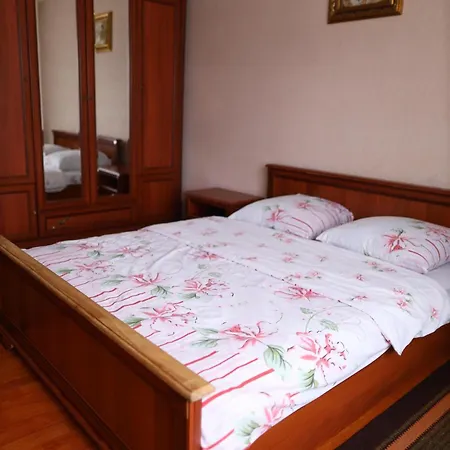 Πανσιόν у карпатах